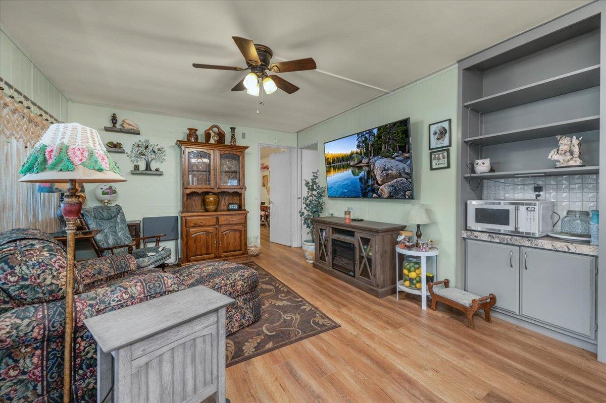 339 N Frankwood #29, Sanger, CA 93657