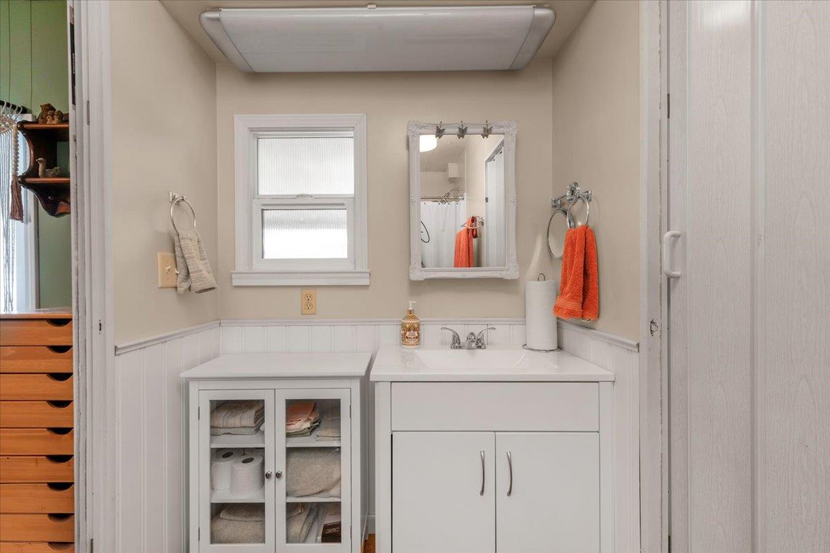 339 N Frankwood #29, Sanger, CA 93657