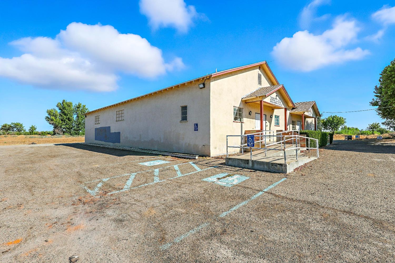 224 Ventura Ave, Chowchilla, CA 93610