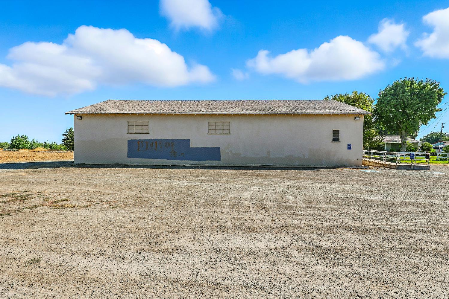 224 Ventura Ave, Chowchilla, CA 93610