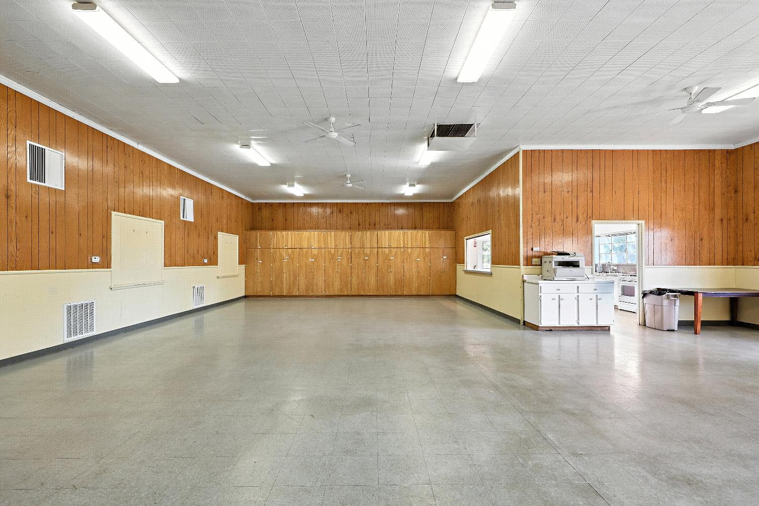 224 Ventura Ave, Chowchilla, CA 93610