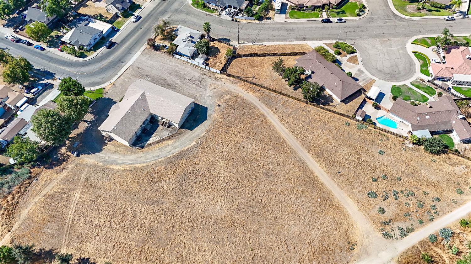 224 Ventura Ave, Chowchilla, CA 93610