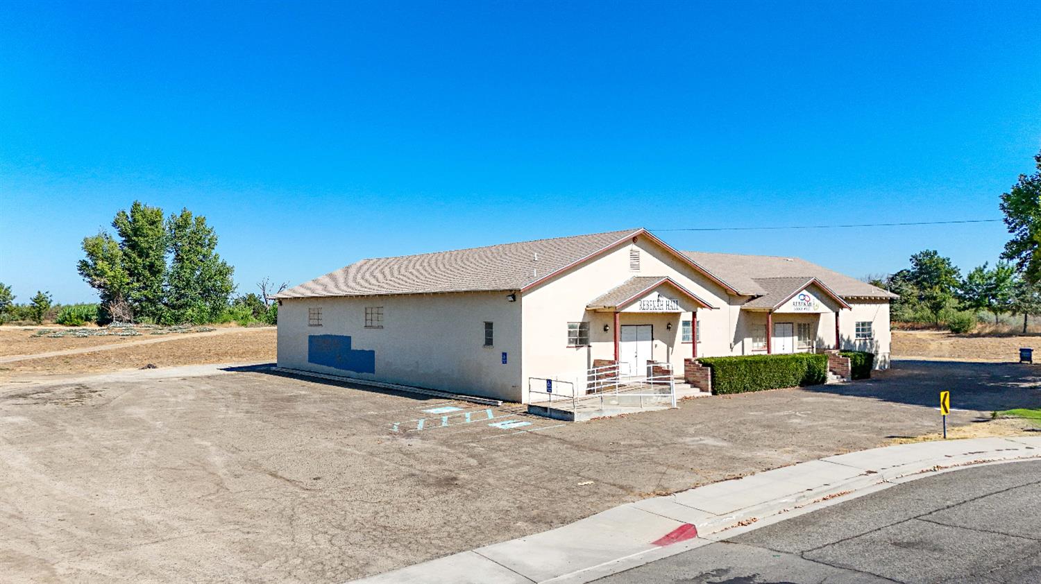 224 Ventura Ave, Chowchilla, CA 93610