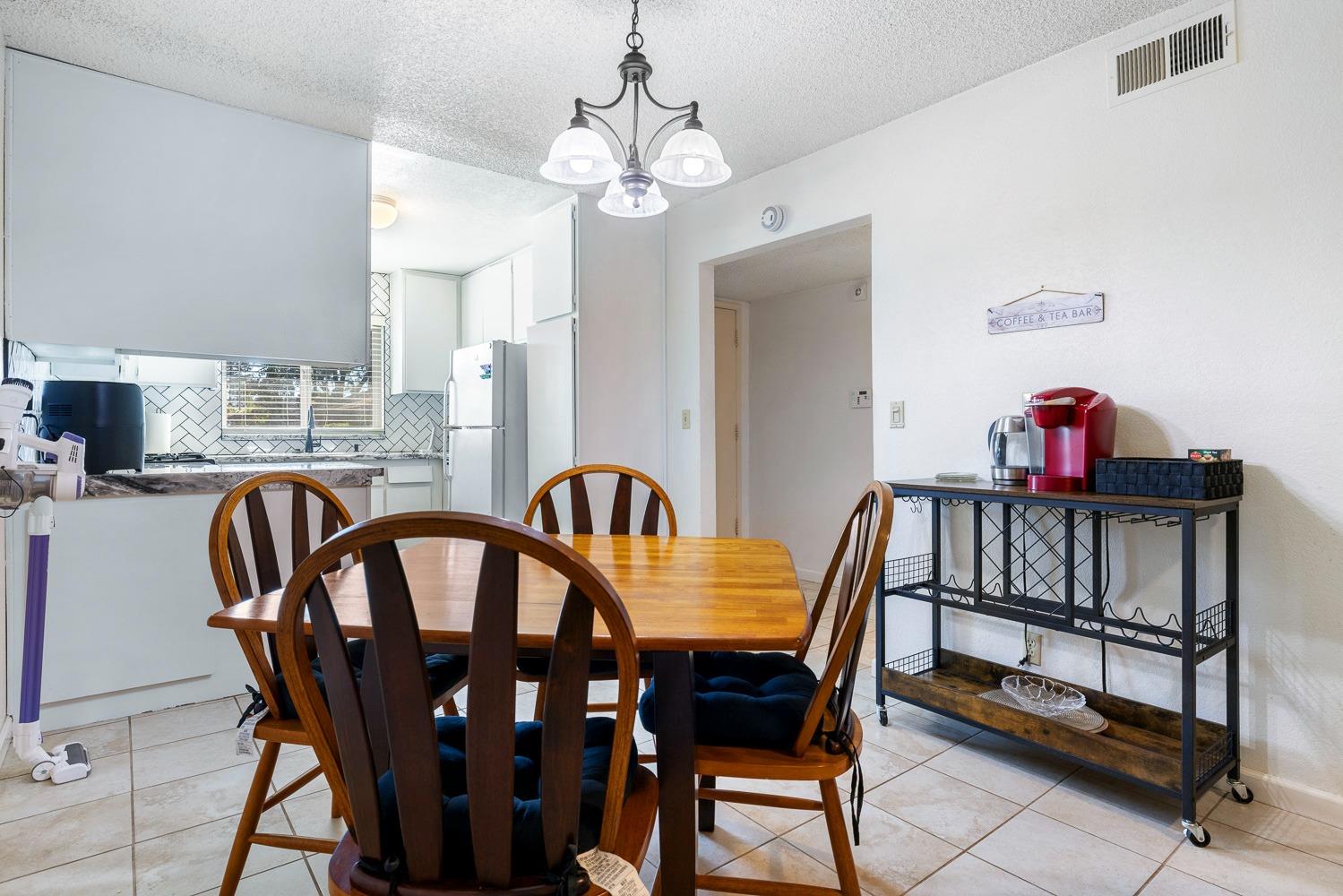 355 W Sierra Ave #106, Fresno, CA 93704