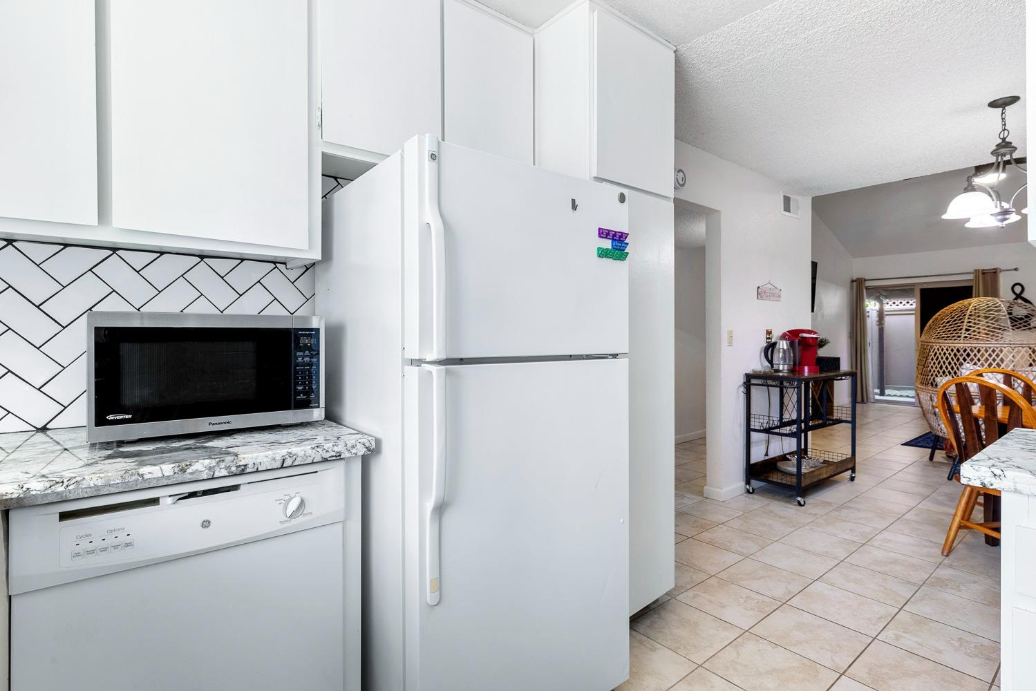 355 W Sierra Ave #106, Fresno, CA 93704