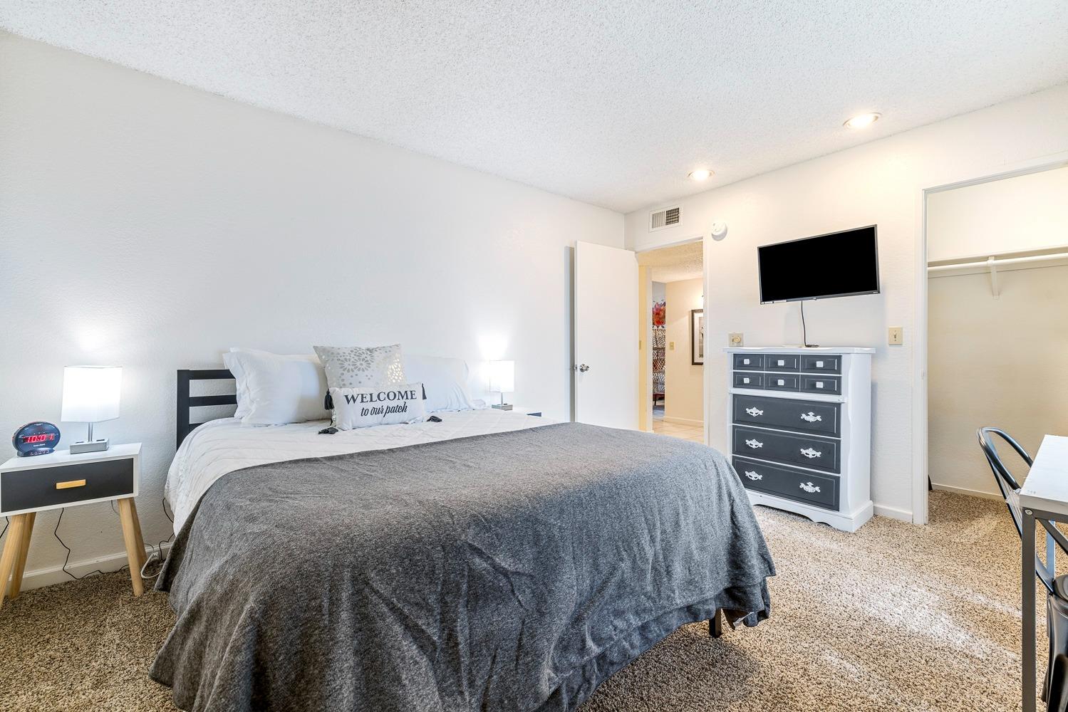 355 W Sierra Ave #106, Fresno, CA 93704