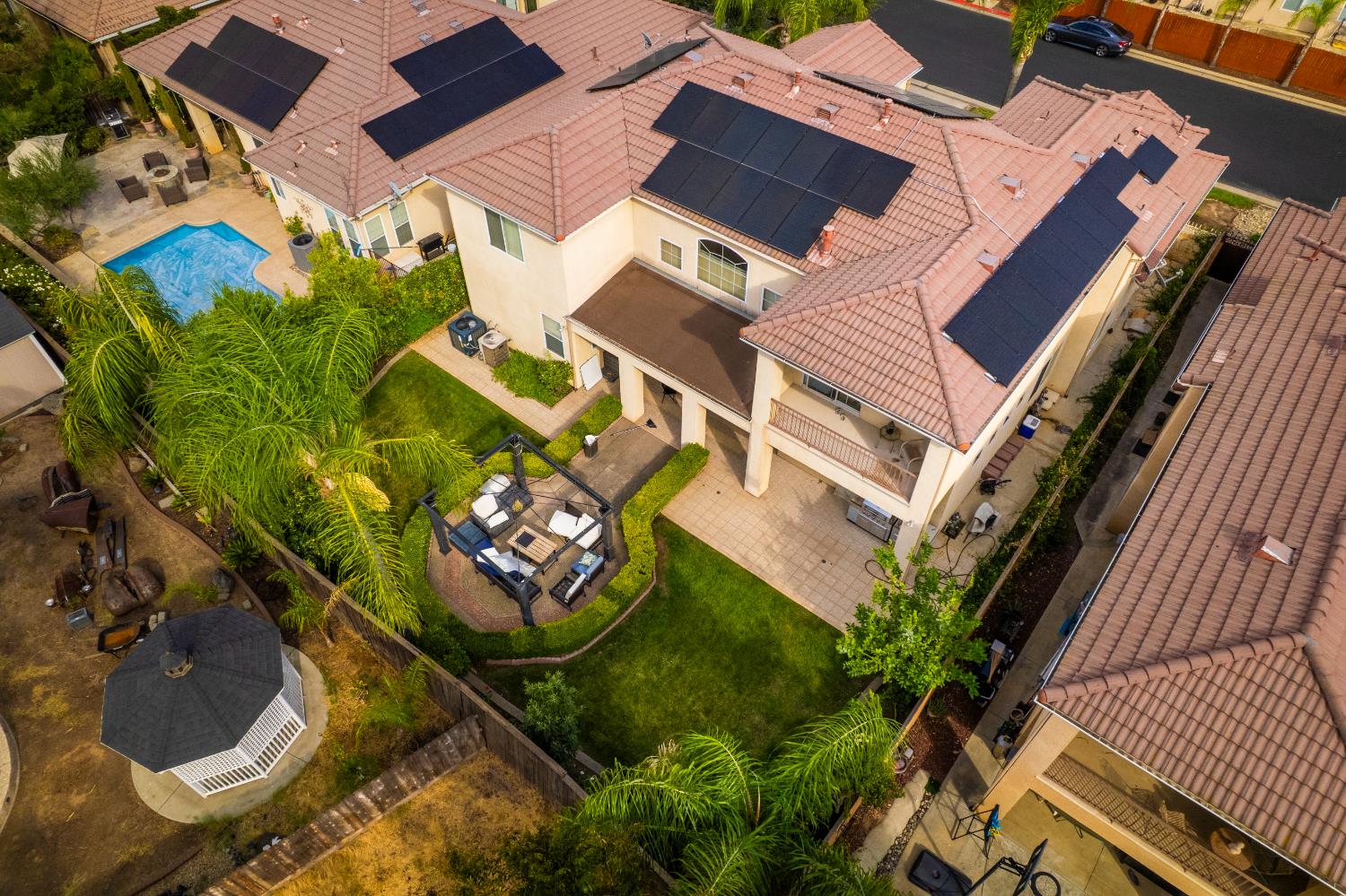 9655 N Willey Ct, Fresno, CA 93720