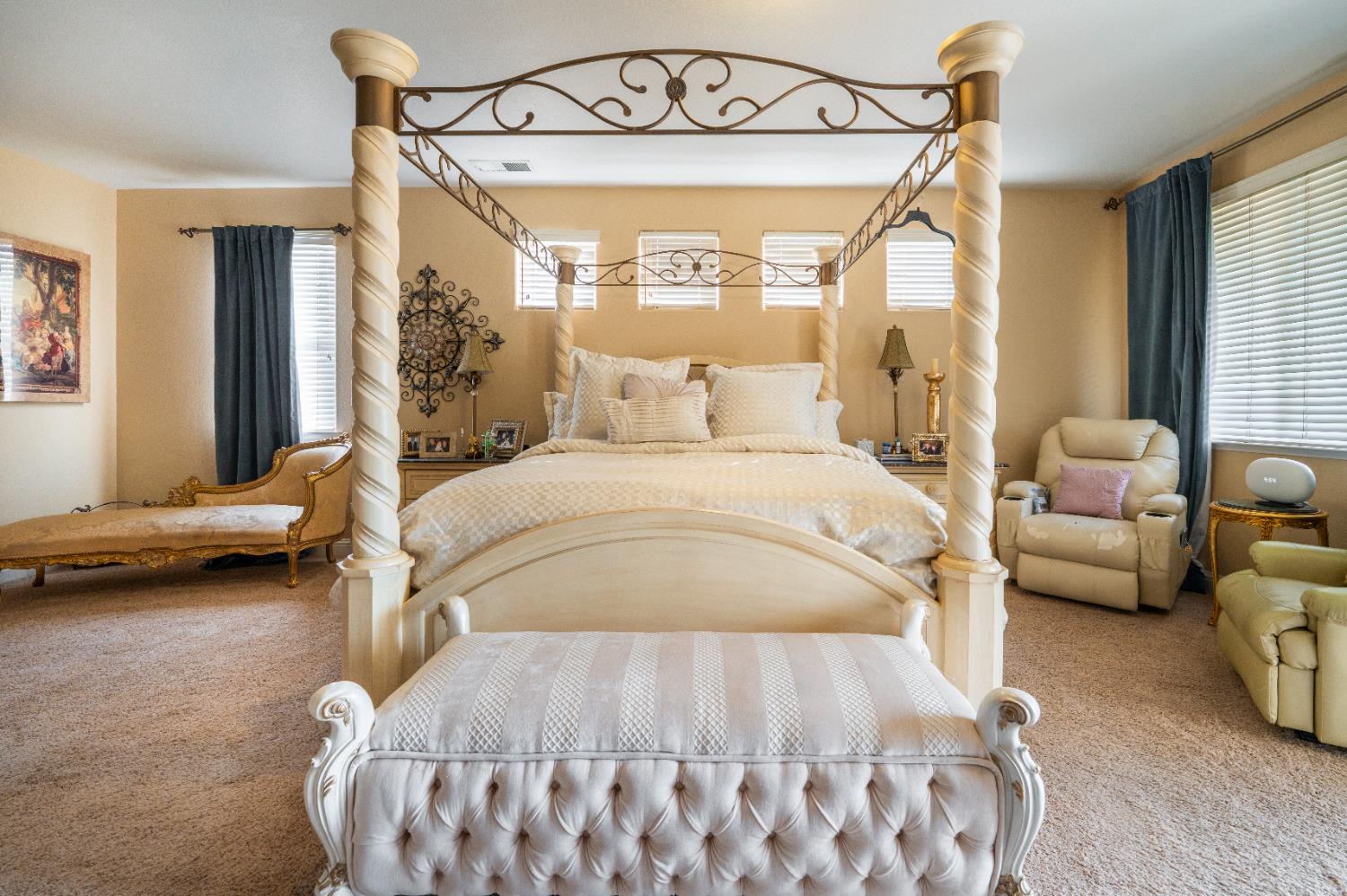 9655 N Willey Ct, Fresno, CA 93720