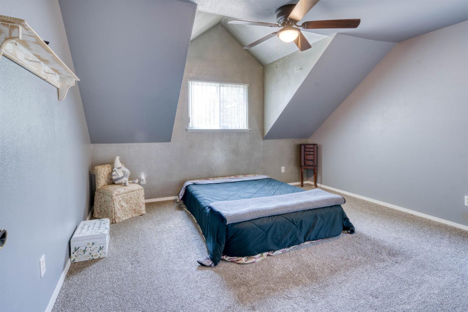 15656 Millerton Rd, Prather, CA 93651