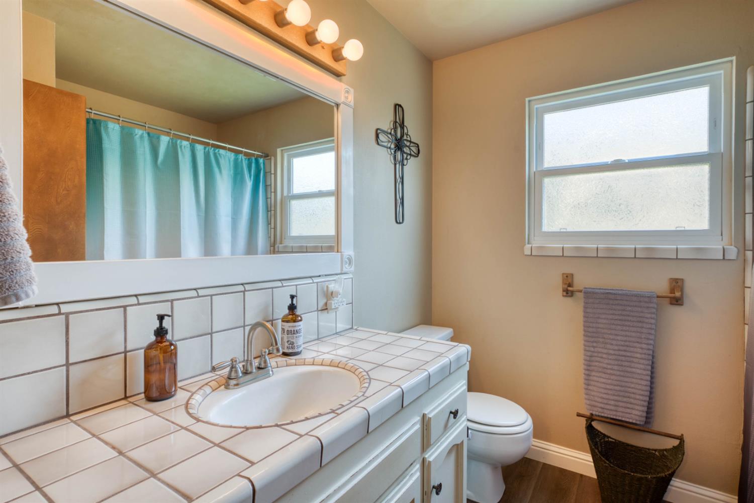 15656 Millerton Rd, Prather, CA 93651