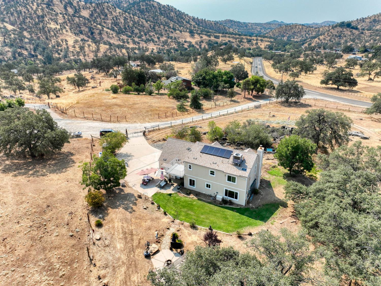 15656 Millerton Rd, Prather, CA 93651