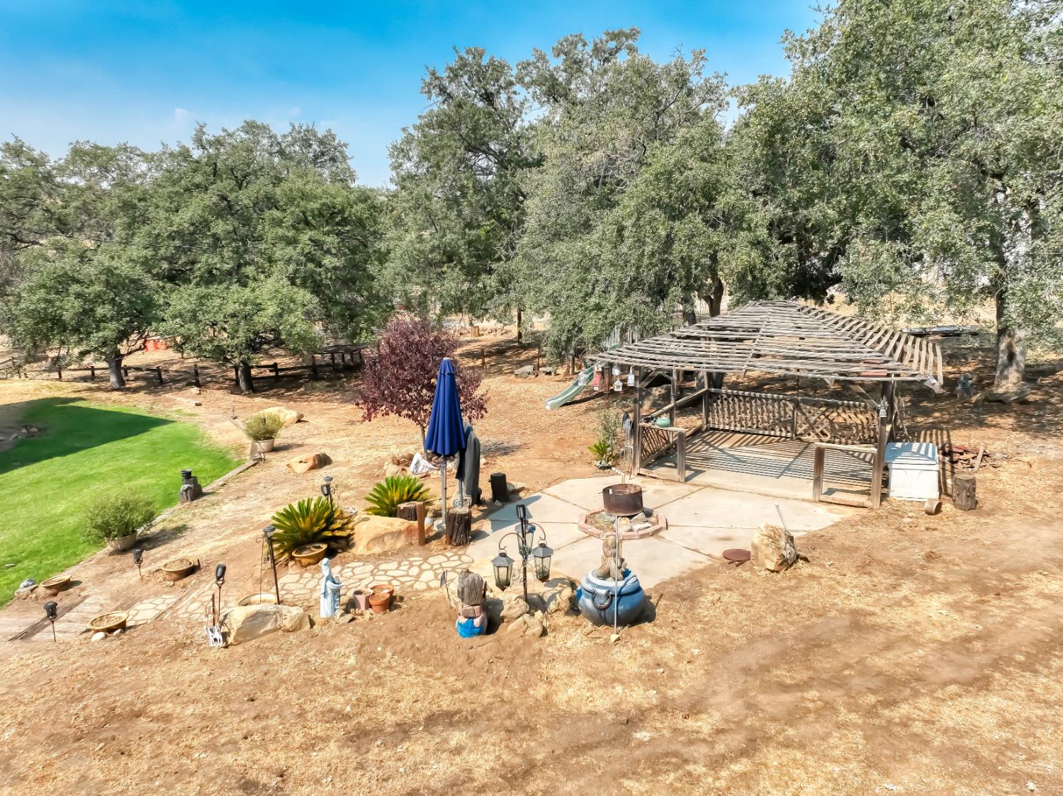 15656 Millerton Rd, Prather, CA 93651