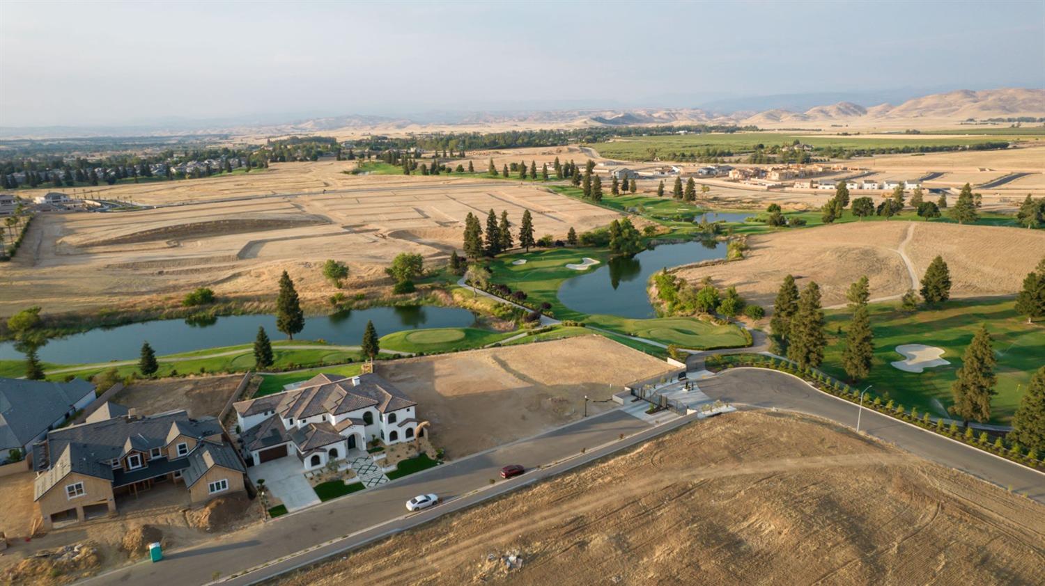 2490 E Copper Ridge Drive, Fresno, CA 93730