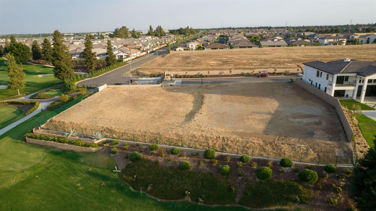 2490 E Copper Ridge Drive, Fresno, CA 93730