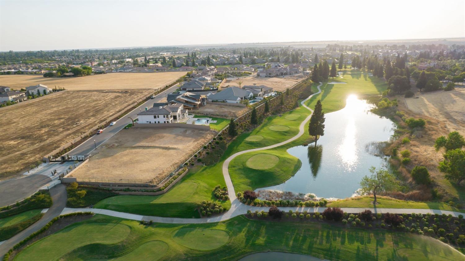 2490 E Copper Ridge Drive, Fresno, CA 93730