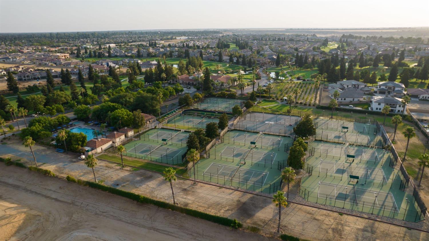 2490 E Copper Ridge Drive, Fresno, CA 93730