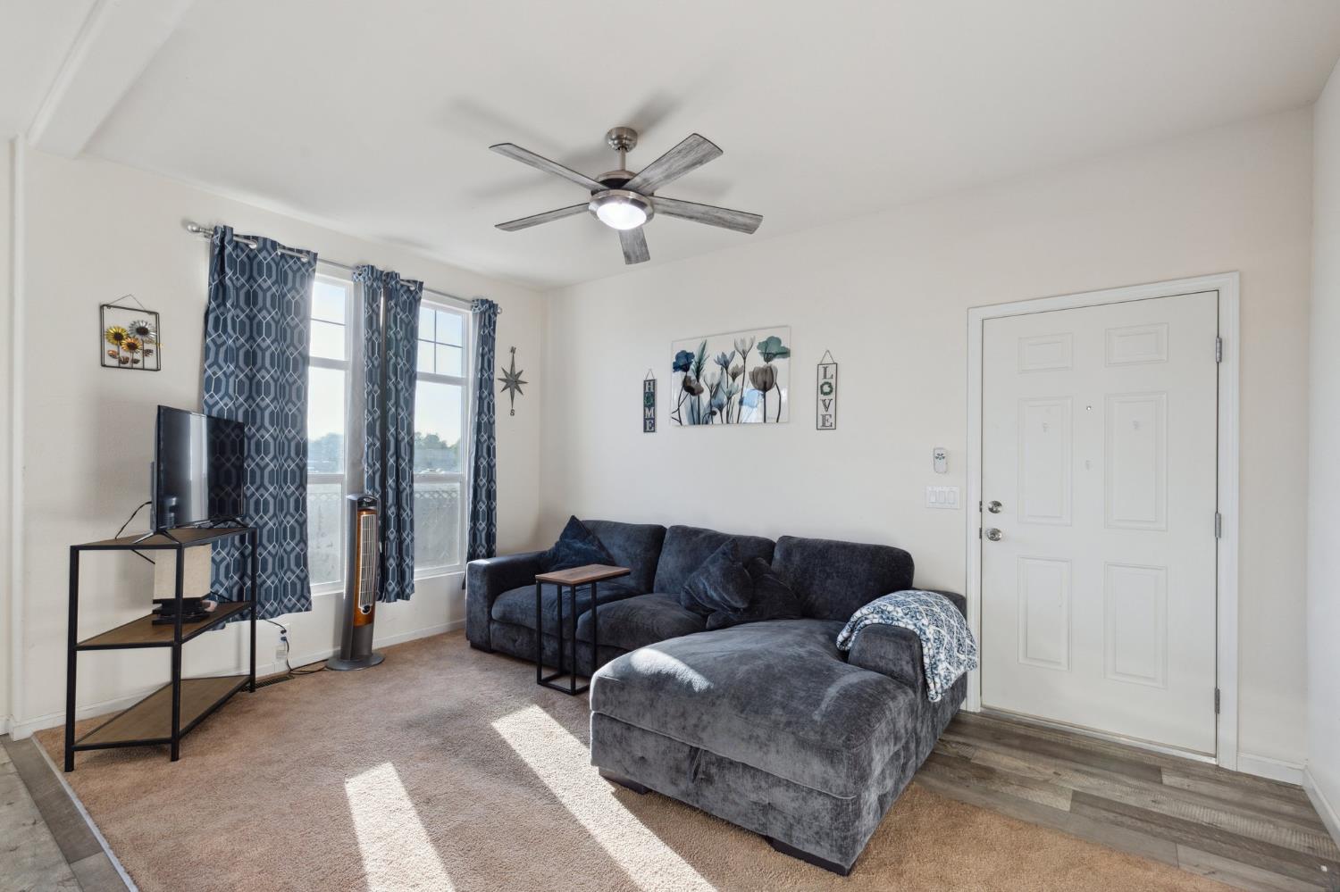 1898 E Gettysburg Ave #106, Fresno, CA 93726