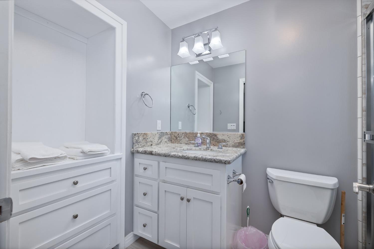 39317 Point, Bass Lake, CA 93604