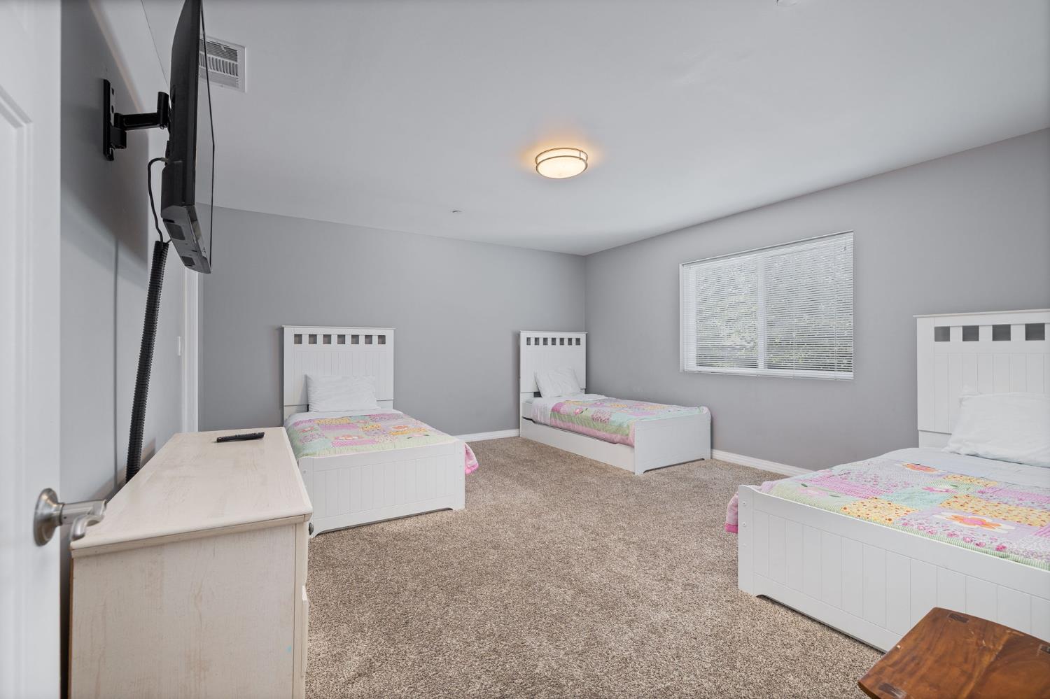 39317 Point, Bass Lake, CA 93604