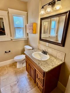 1452 N Poplar Ave, Fresno, CA 93728