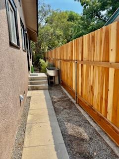 1452 N Poplar Ave, Fresno, CA 93728