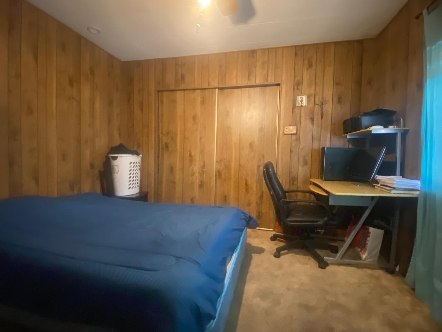 581 N Crawford Ave #112, Dinuba, CA 93618