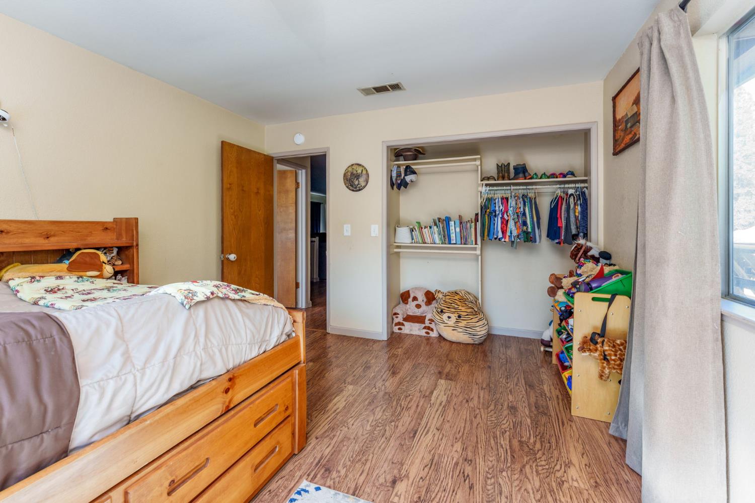 5717 5717 Mono Court, Mariposa, CA 95338