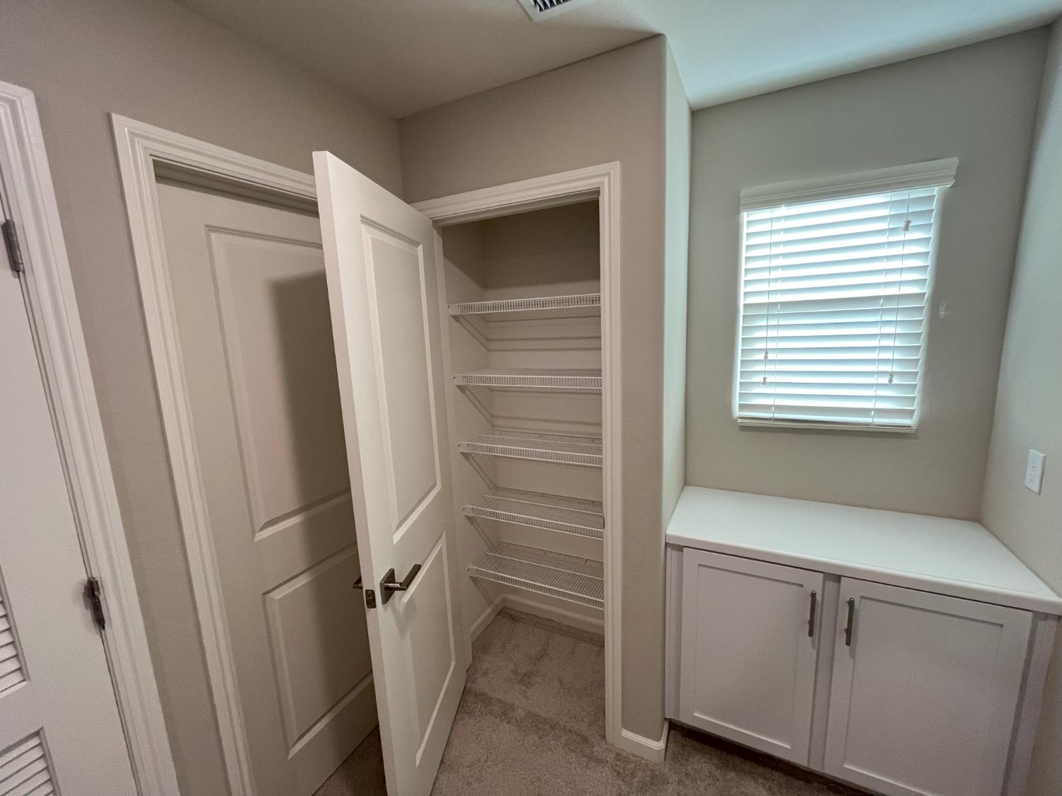 224 Arbor Dr S, Madera, CA 93636