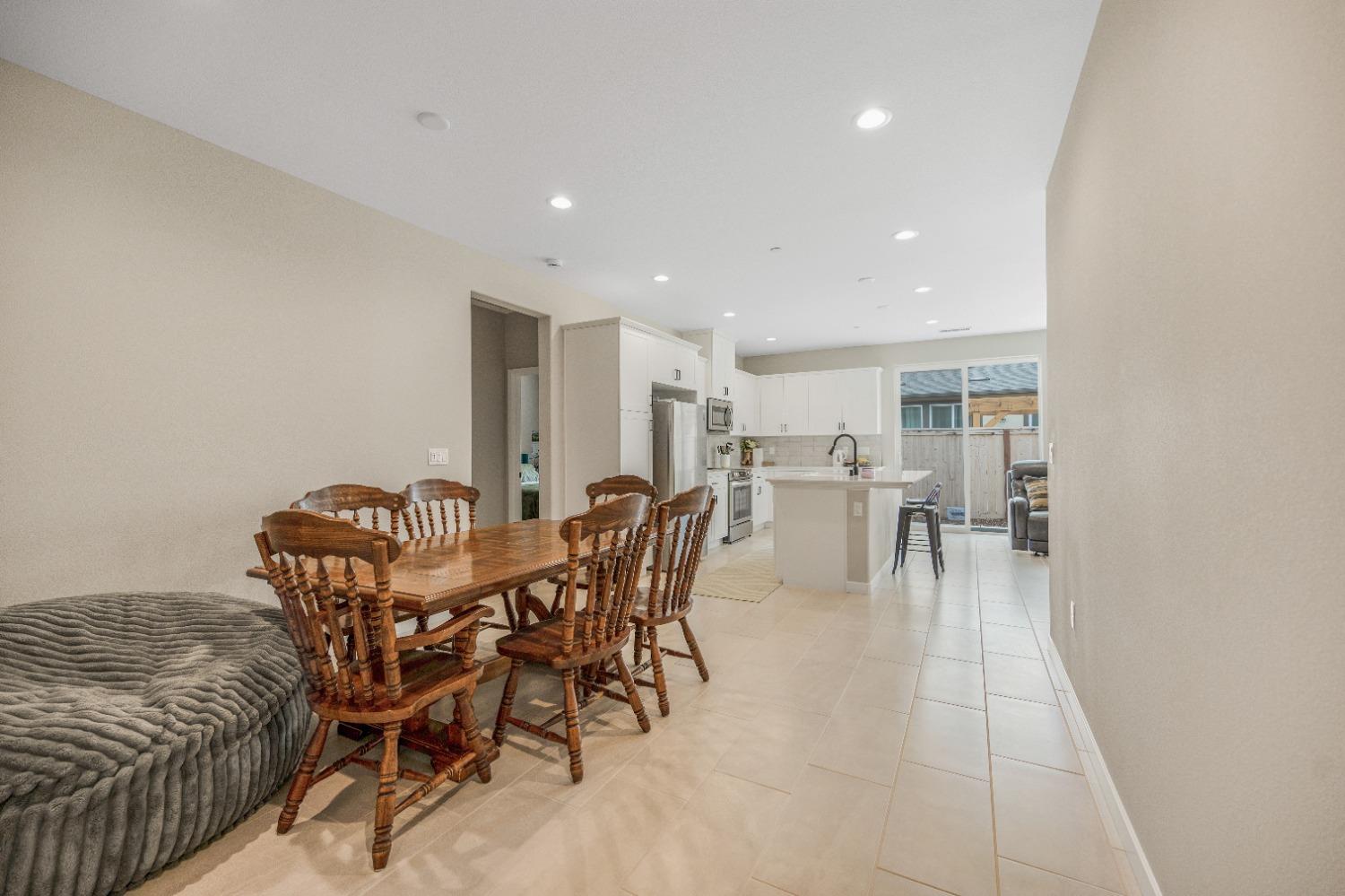 4103 Ash Rd, Madera, CA 93636