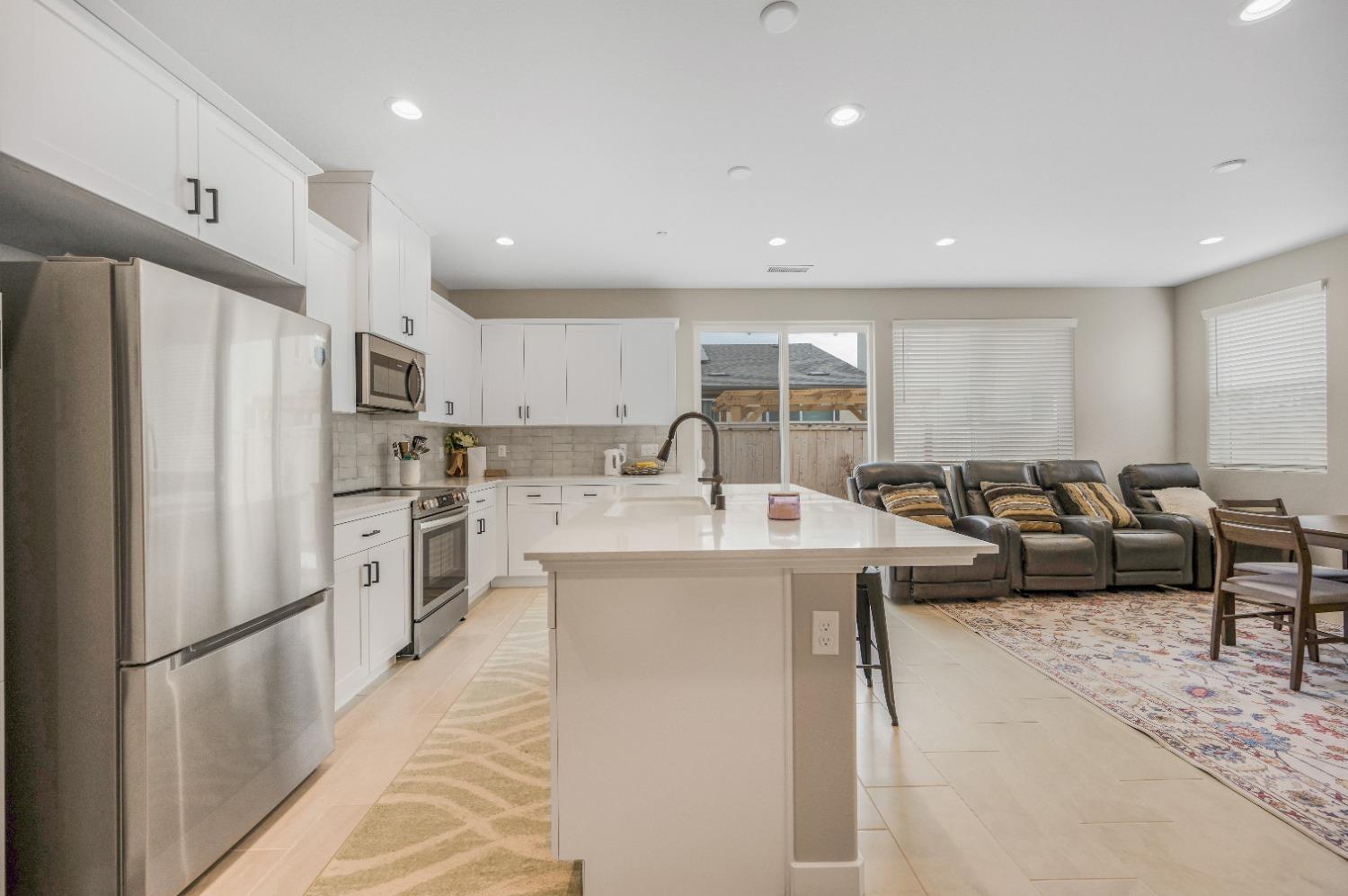 4103 Ash Rd, Madera, CA 93636