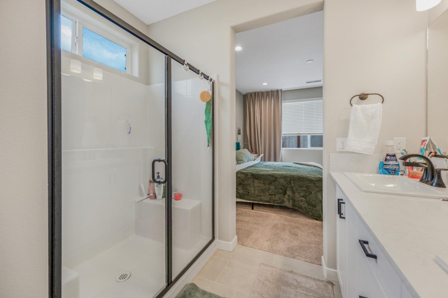 4103 Ash Rd, Madera, CA 93636