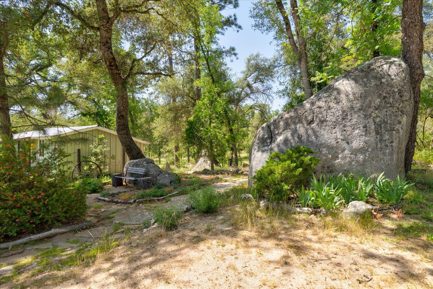 2669 Triangle Rd, Mariposa, CA 95338