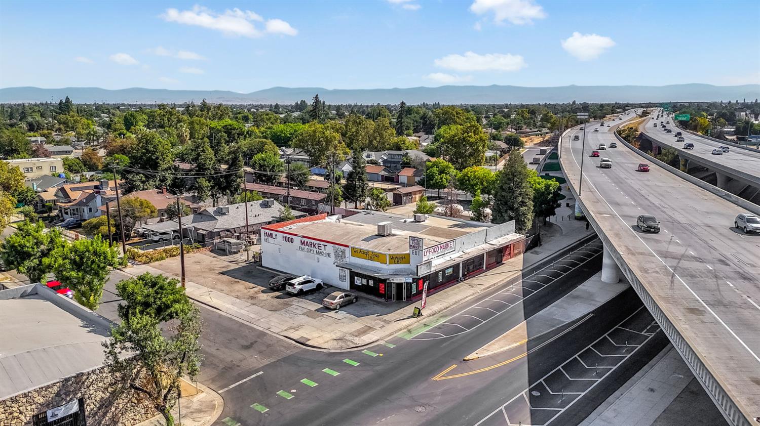 1105 E Belmont Ave, Fresno, CA 93701