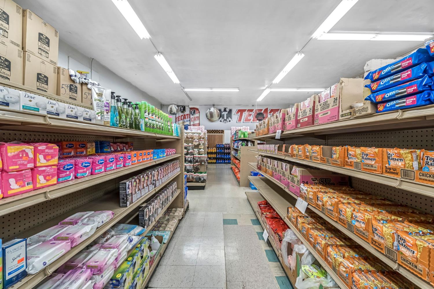 1105 E Belmont Ave, Fresno, CA 93701