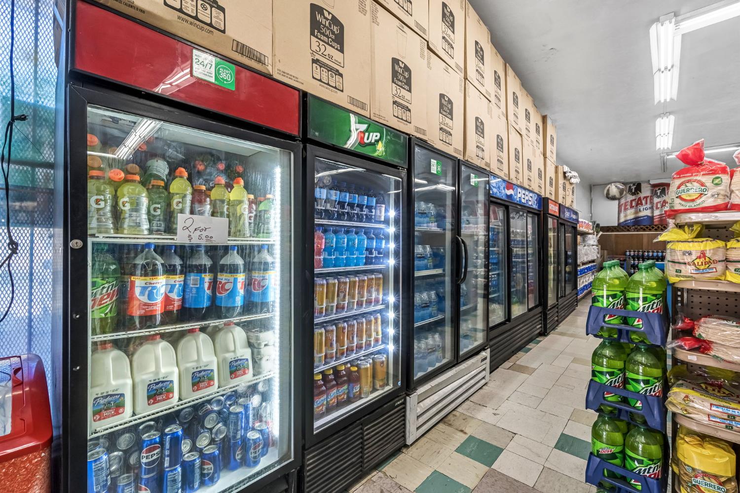 1105 E Belmont Ave, Fresno, CA 93701