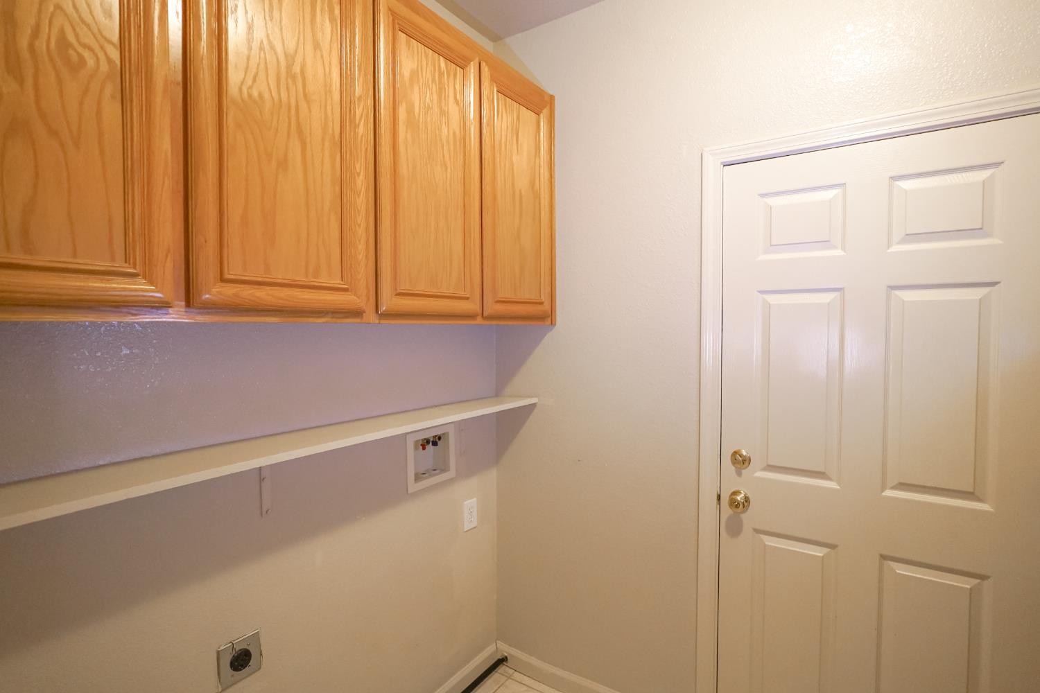 6625 River Mesa, Riverbank, CA 95367