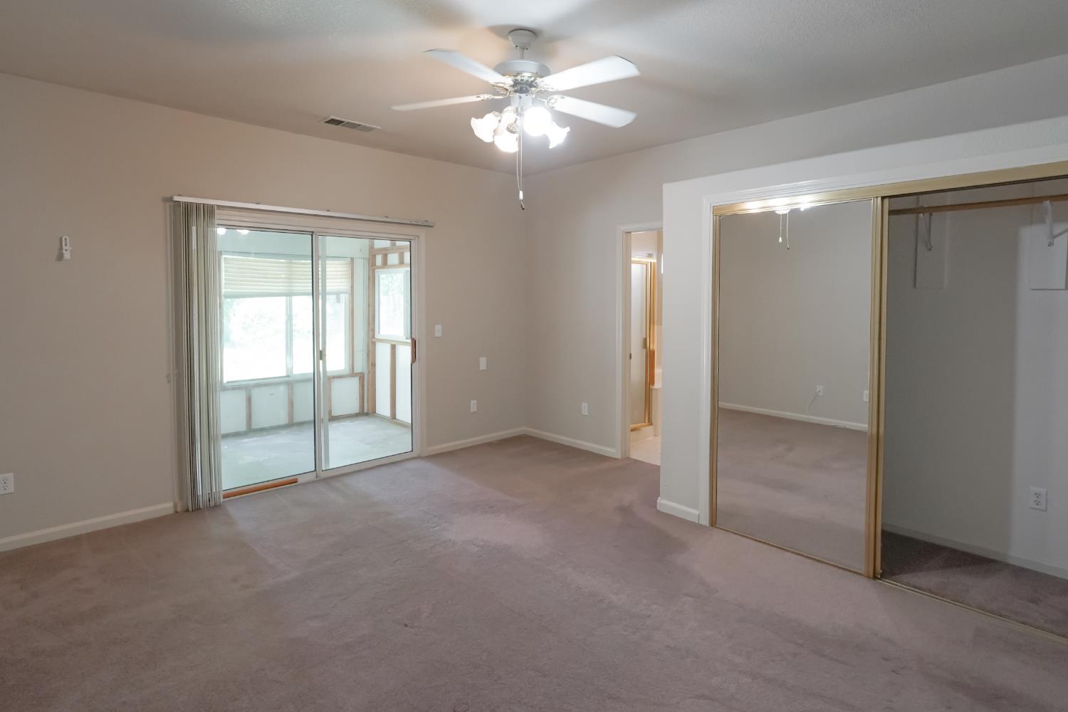 6625 River Mesa, Riverbank, CA 95367