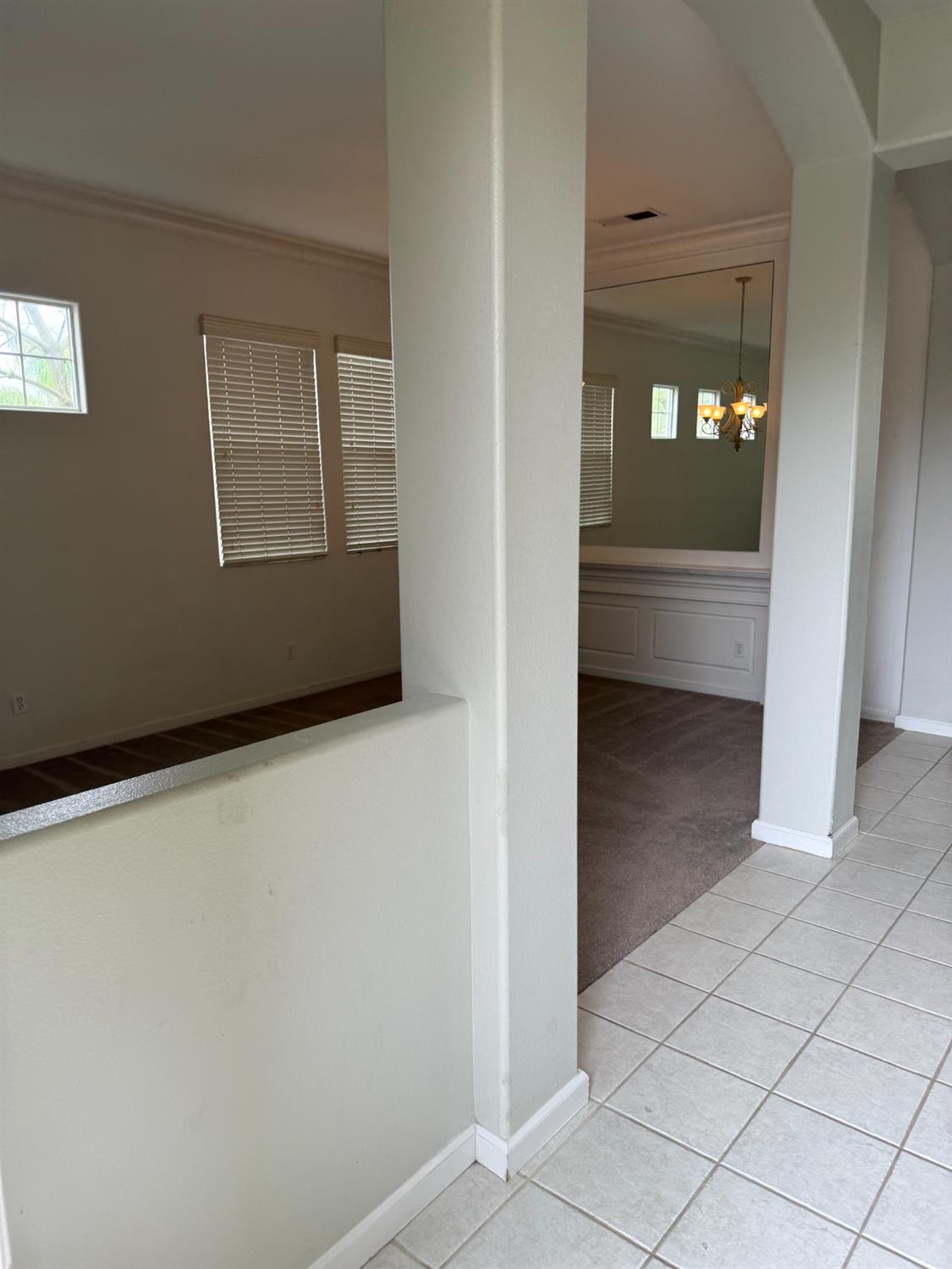 2578 Warner Ave, Clovis, CA 93611