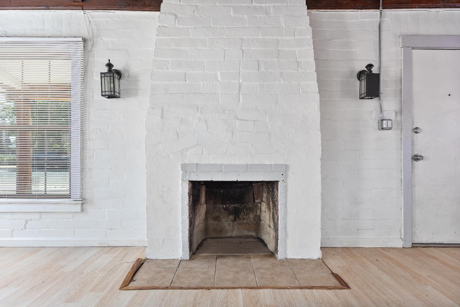 523 S 8Th St, Fresno, CA 93702