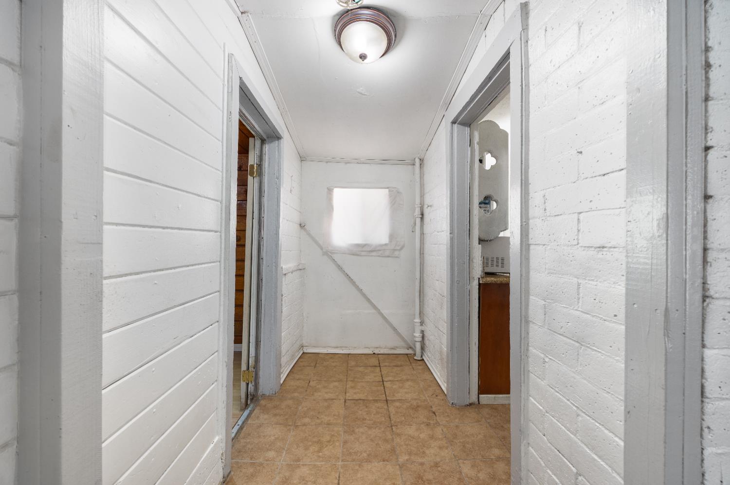 523 S 8Th St, Fresno, CA 93702