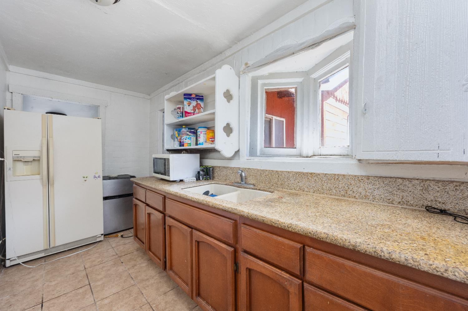 523 S 8Th St, Fresno, CA 93702