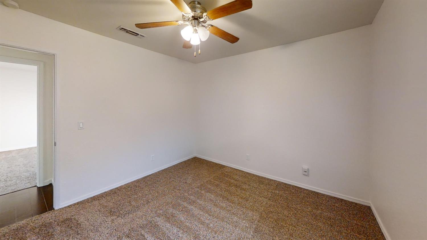 495 Pacific St, Coalinga, CA 93210