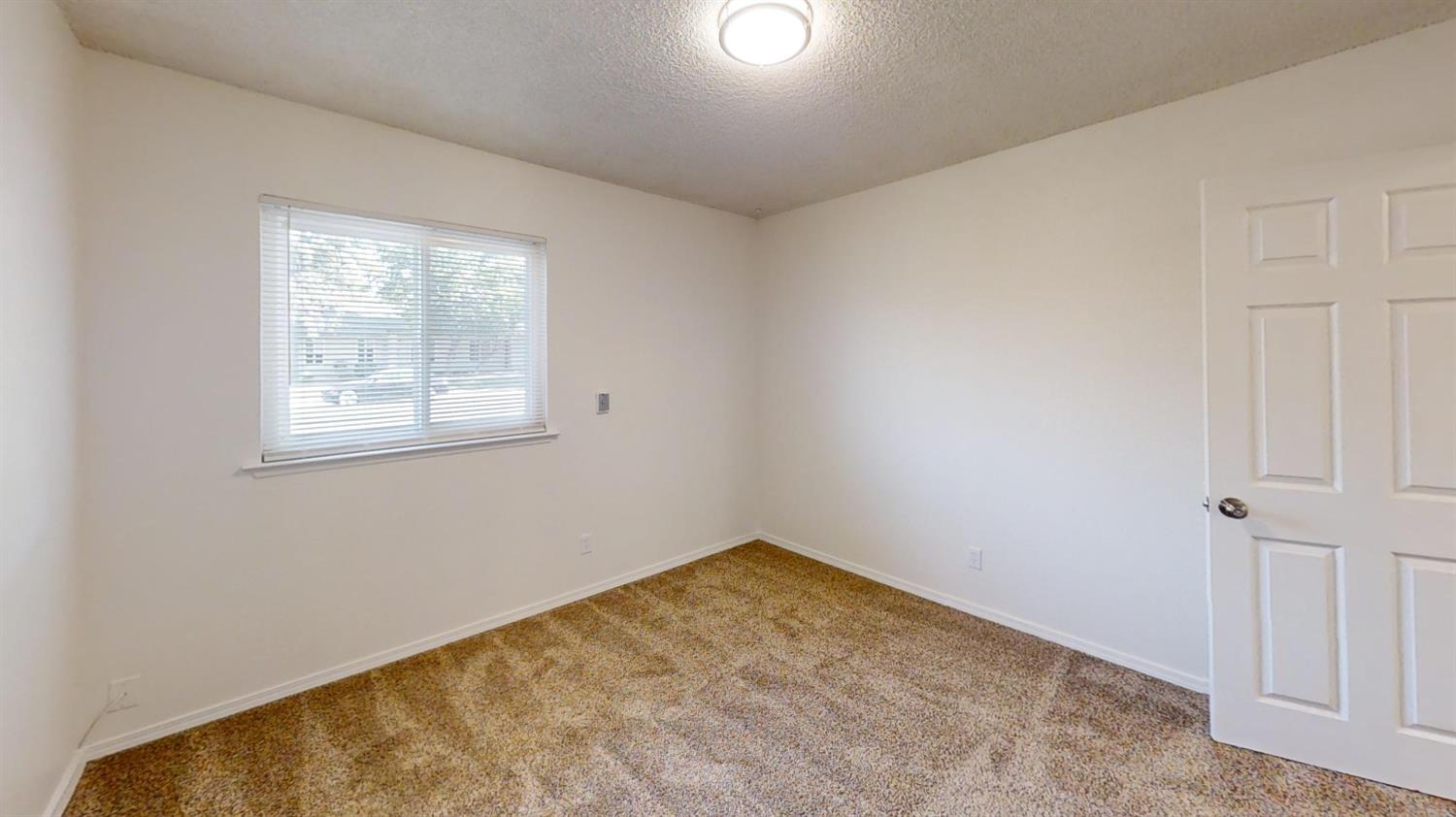 495 Pacific St, Coalinga, CA 93210