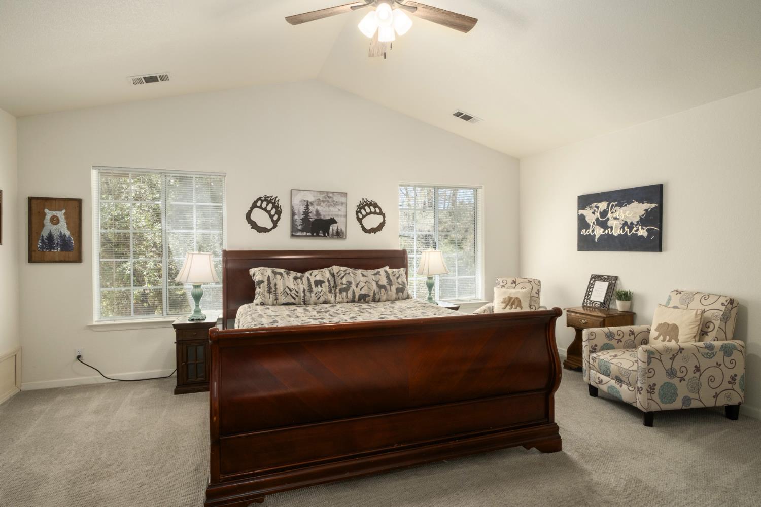 39301 Moonray Ln, Oakhurst, CA 93644