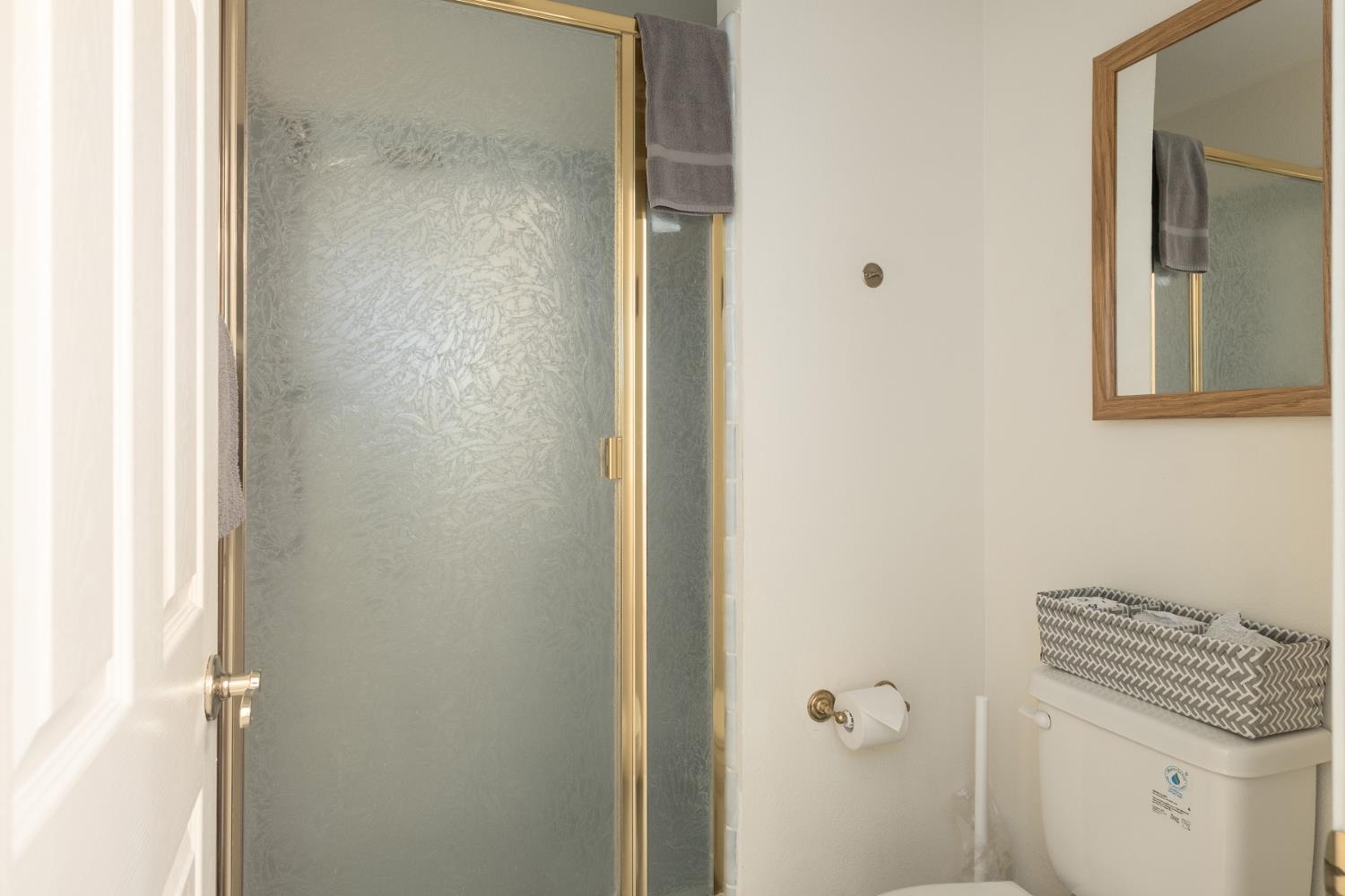 39301 Moonray Ln, Oakhurst, CA 93644