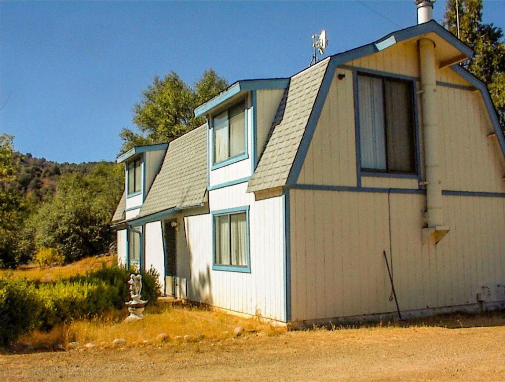 50245 Greenhill Rd, Yokuts Valley, CA 93675