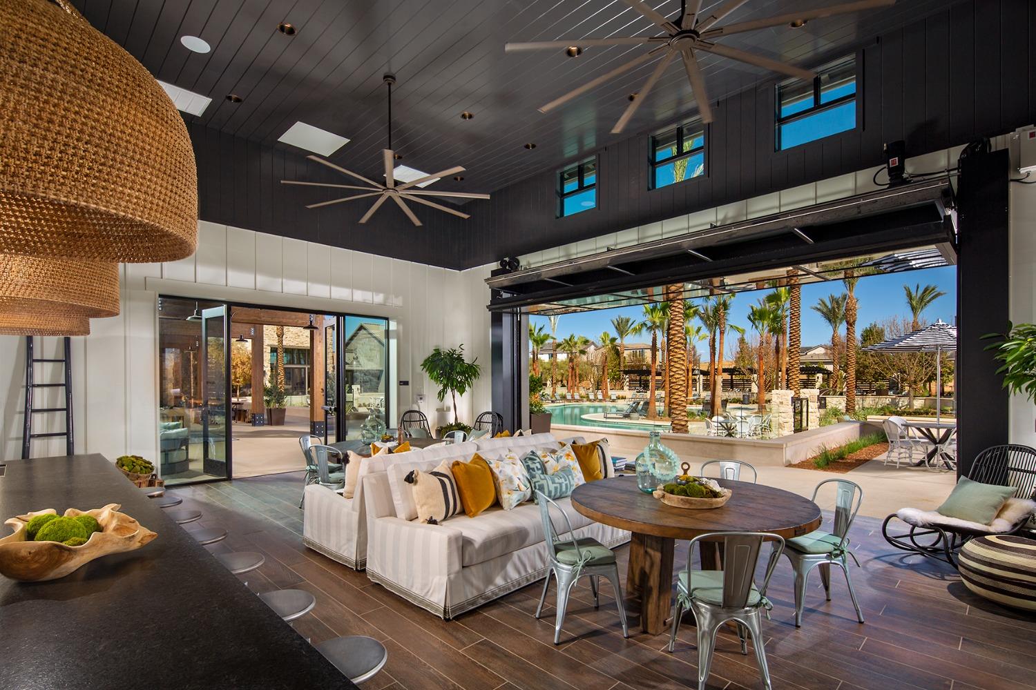 4132 Blackfish Rd, Madera, CA 93636