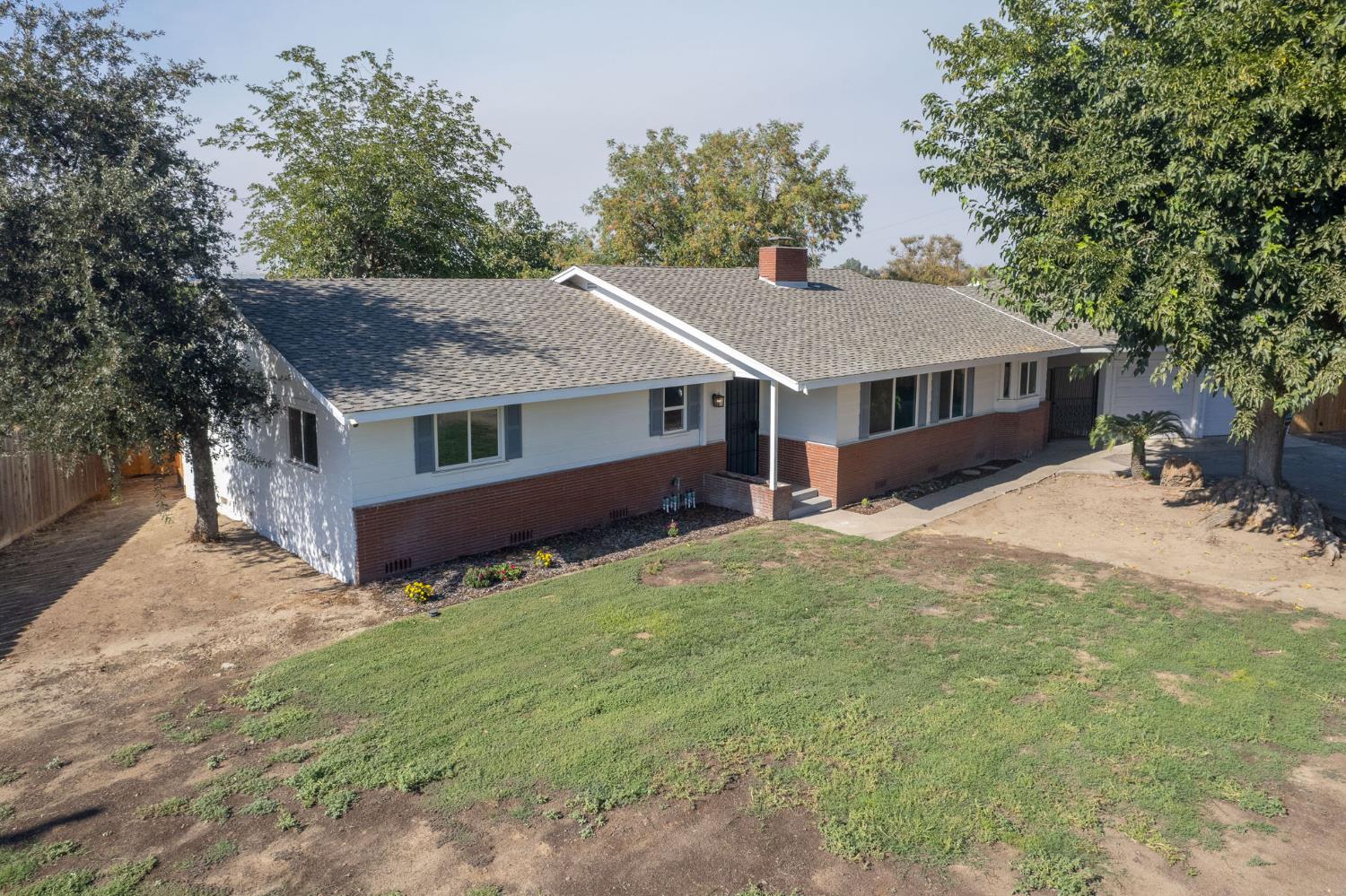 12390 E Kamm Ave