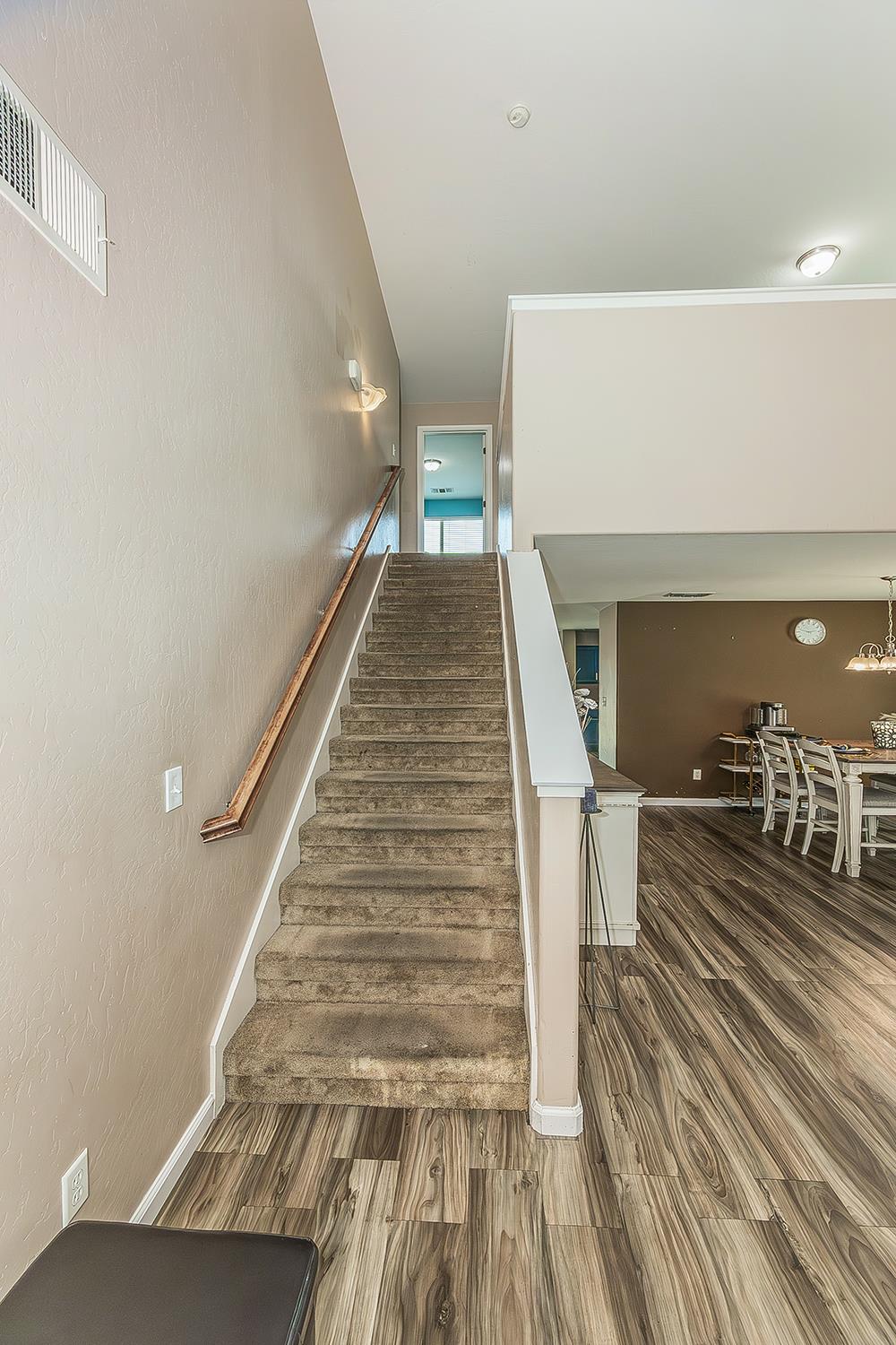 337 S Stanford Ave, Fresno, CA 93727