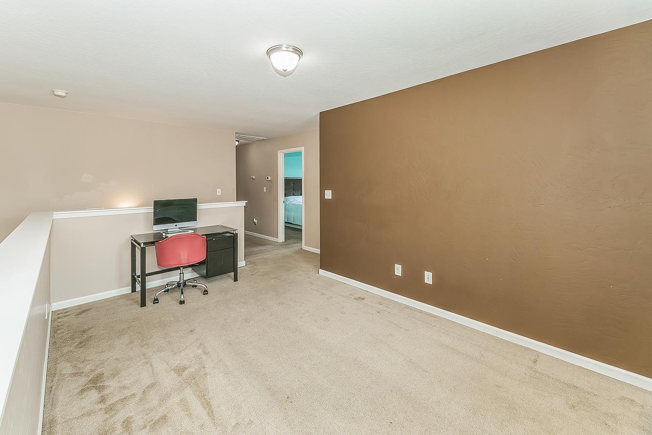 337 S Stanford Ave, Fresno, CA 93727